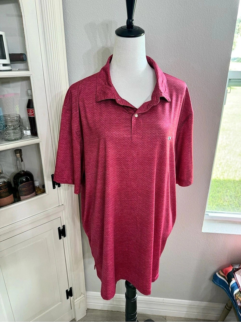 Vineyard Vines Men's Polo in Pink XXL Like New